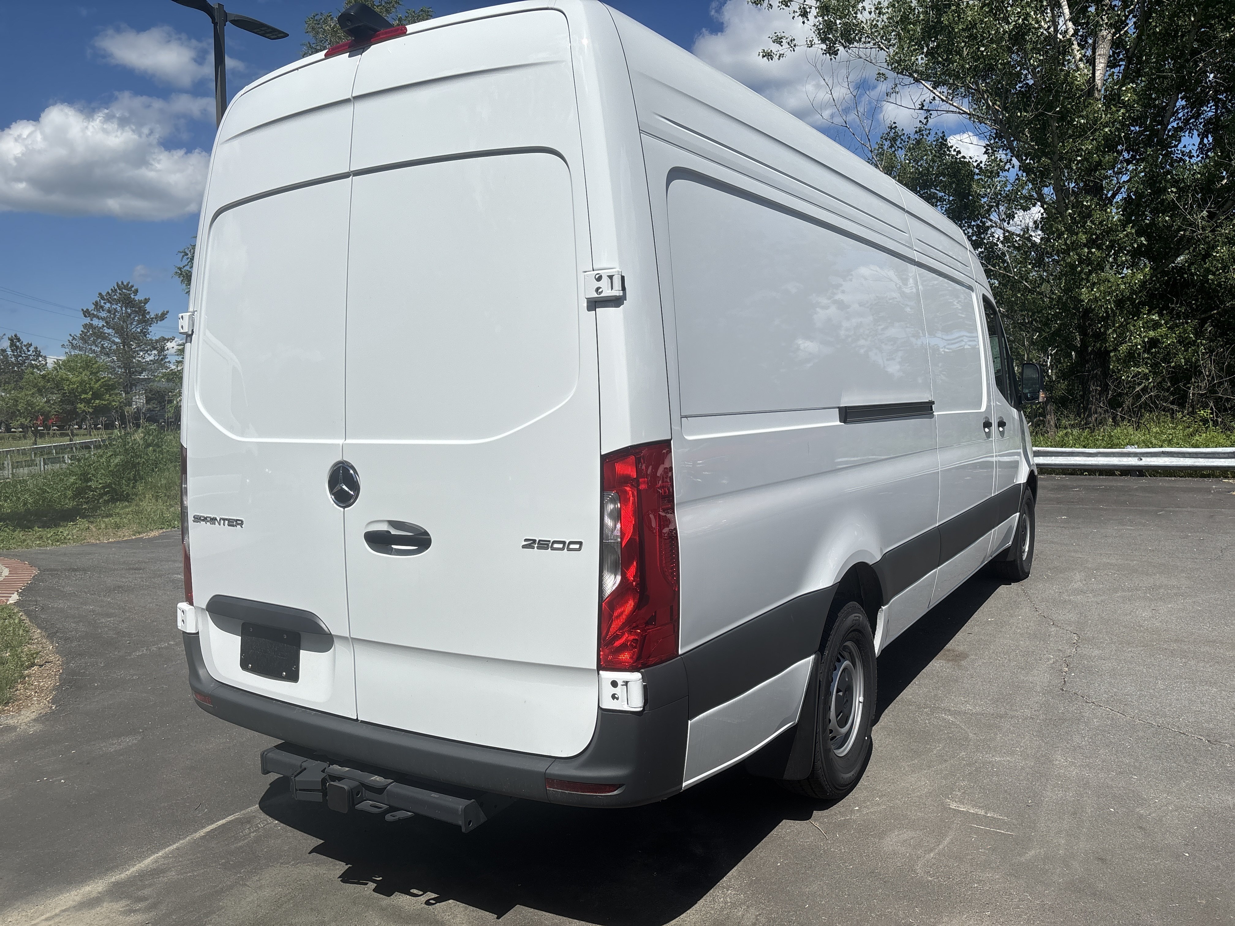 2025 Mercedes-Benz Sprinter Cargo Van Base - Photo 6