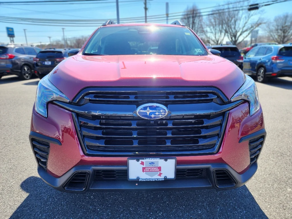 Used 2026 Crimson Red Pearl Subaru Onyx Edition Touring image 27