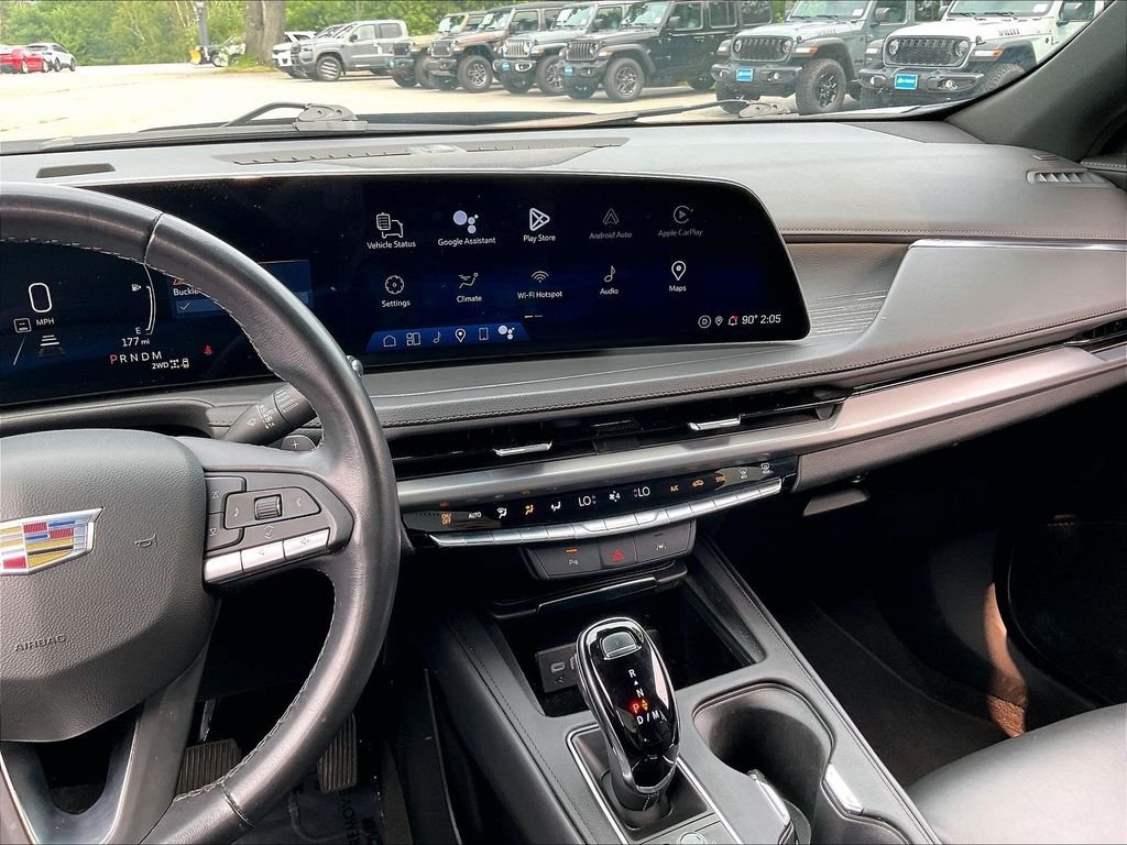 Used 2024 Argent Silver Metallic Cadillac Premium Luxury image 17