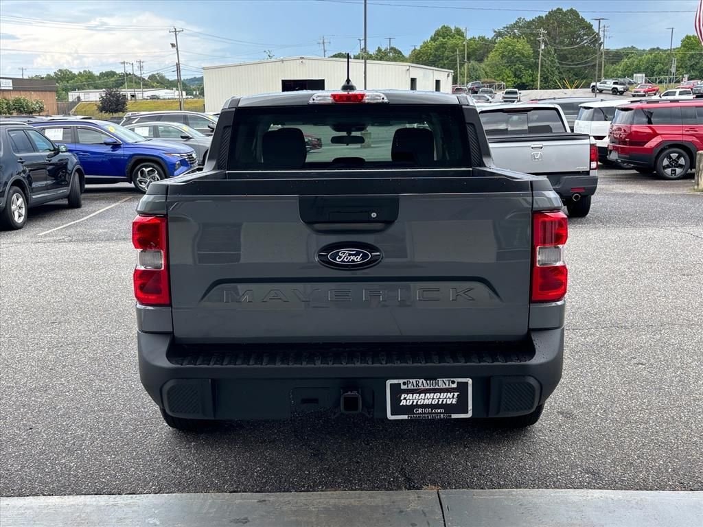 New 2026 Carbonized Gray Metallic Ford XLT image 25