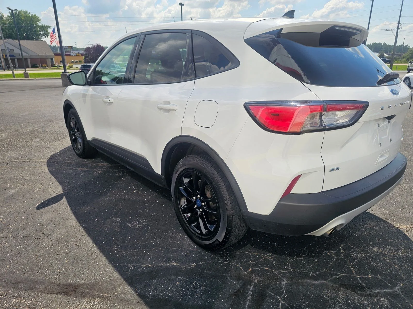 Used 2020 White Ford SE Sport image 6