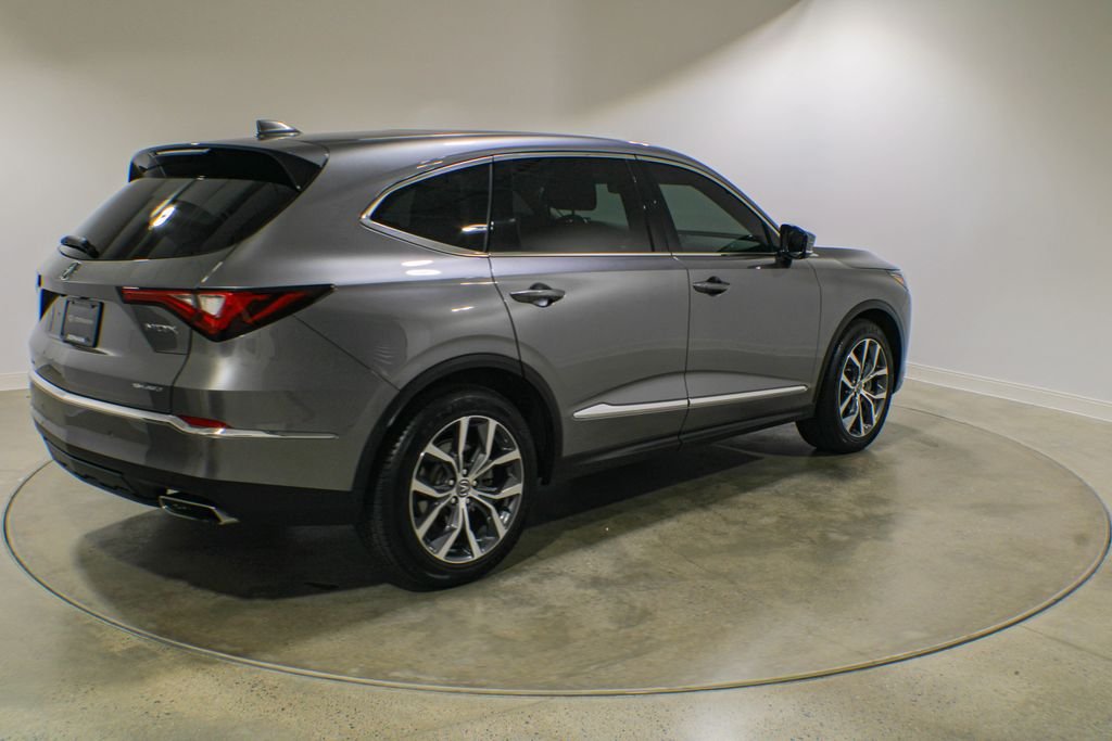 Used 2023 Liquid Carbon Metallic Acura Technology image 6