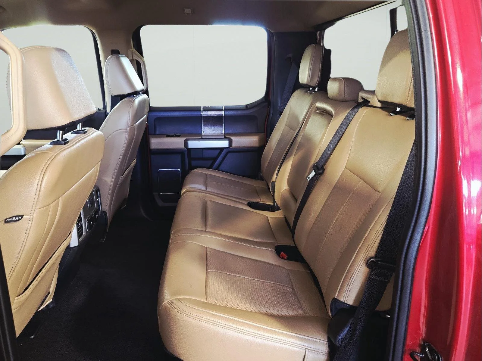 Used 2022 Rapid Red Metallic Tinted Clearcoat Ford LARIAT image 36
