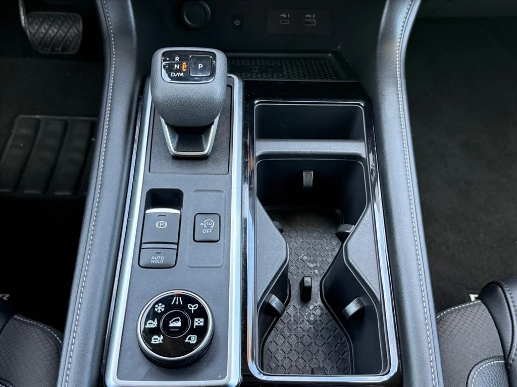 2024 Nissan Pathfinder SL - Photo 19