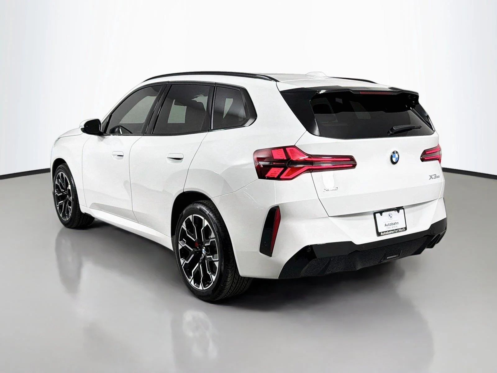 New 2026 Alpine White BMW 30 xDrive image 7