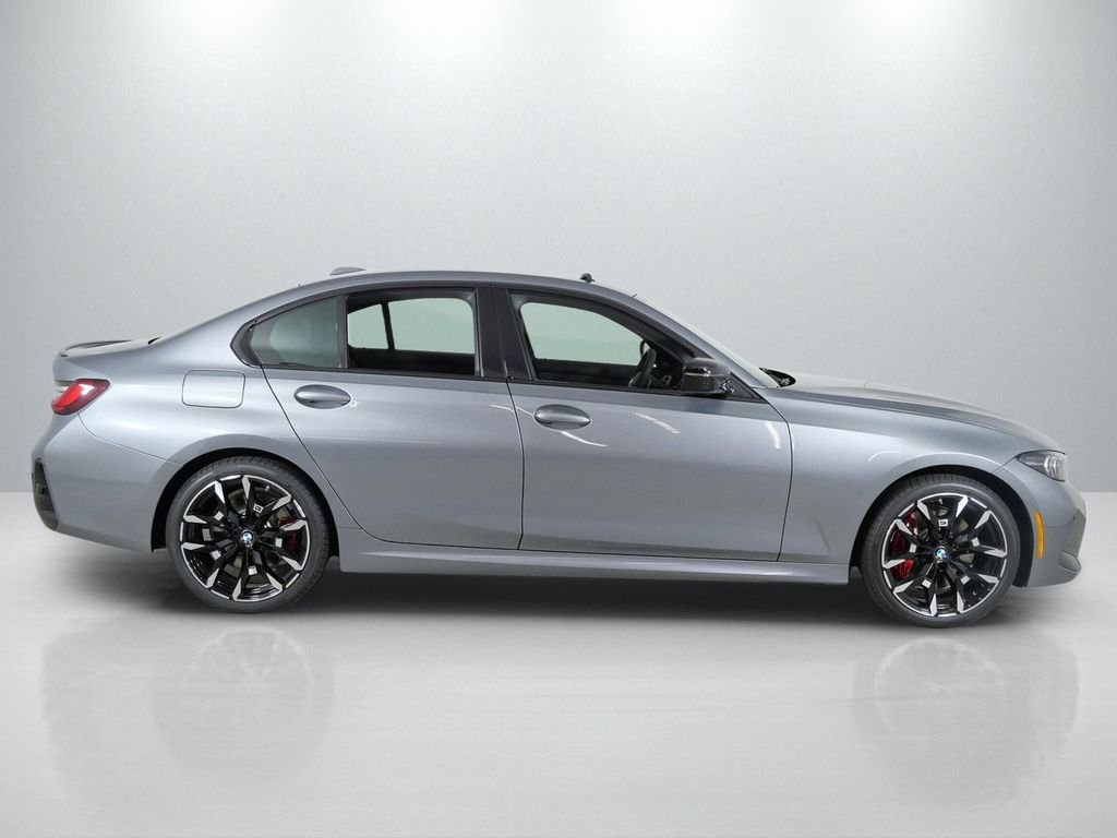 New 2026 Skyscraper Grey Metallic BMW 330i xDrive image 8