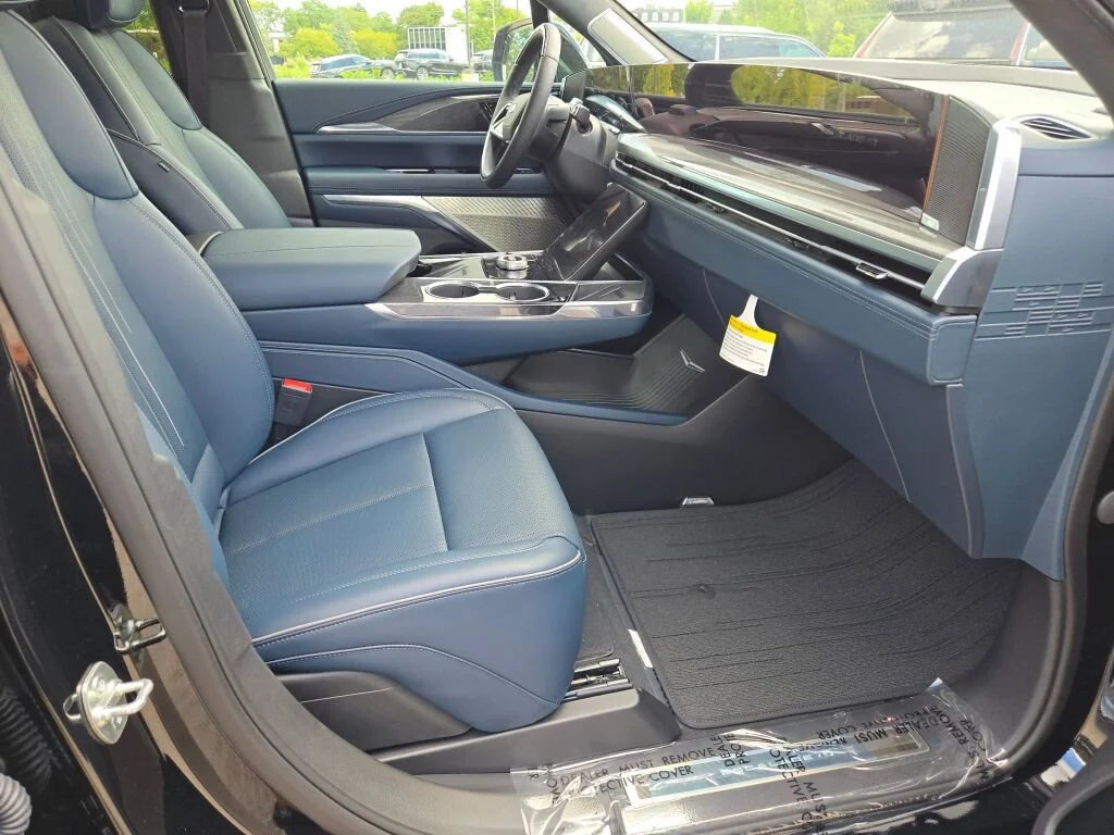 2026 Cadillac Escalade IQ Premium Sport - Photo 6
