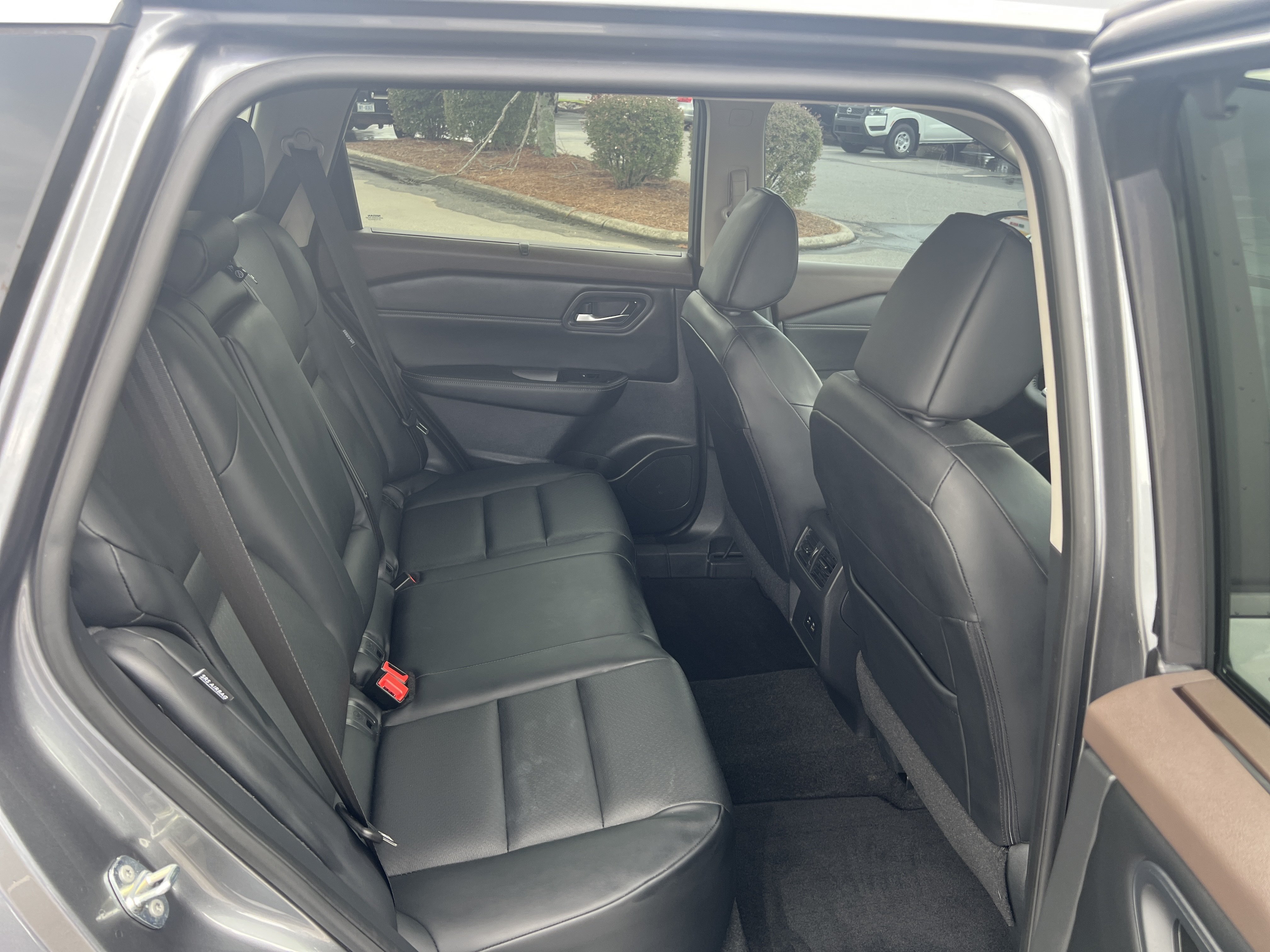Used 2023 Gun Metallic Nissan SV image 16