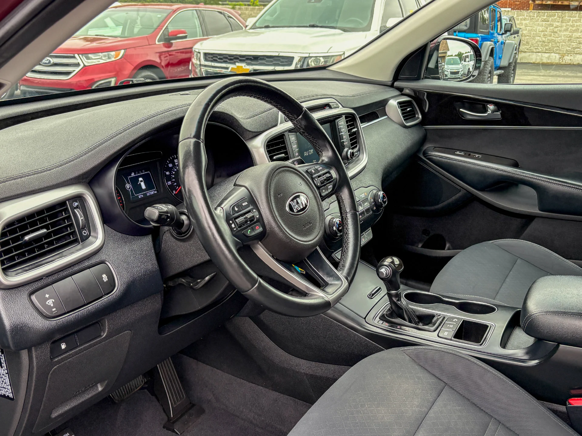 Used 2018 Purple Kia LX image 15