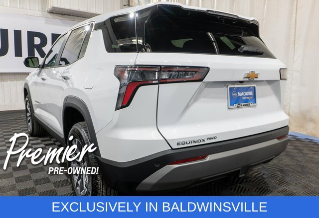 Used 2026 Summit White Chevrolet LT image 7