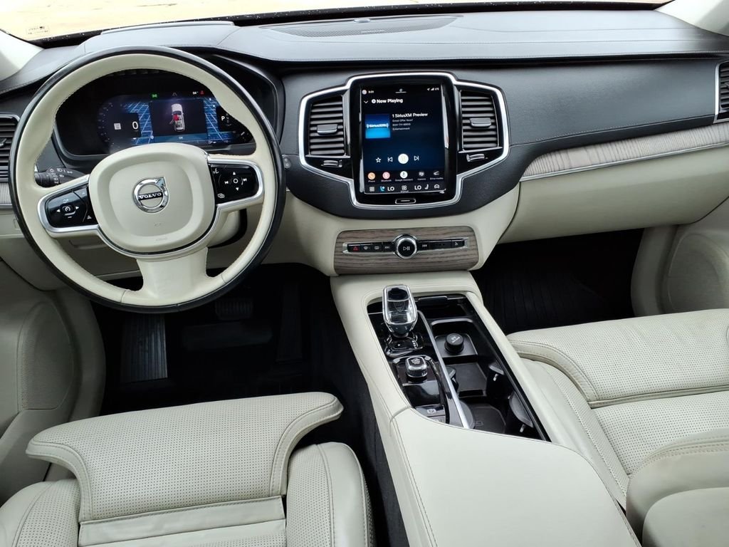 Used 2023 Gold Volvo Ultimate image 14