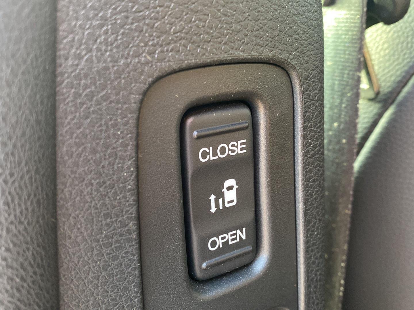 2025 Honda Odyssey Sport L - Photo 17