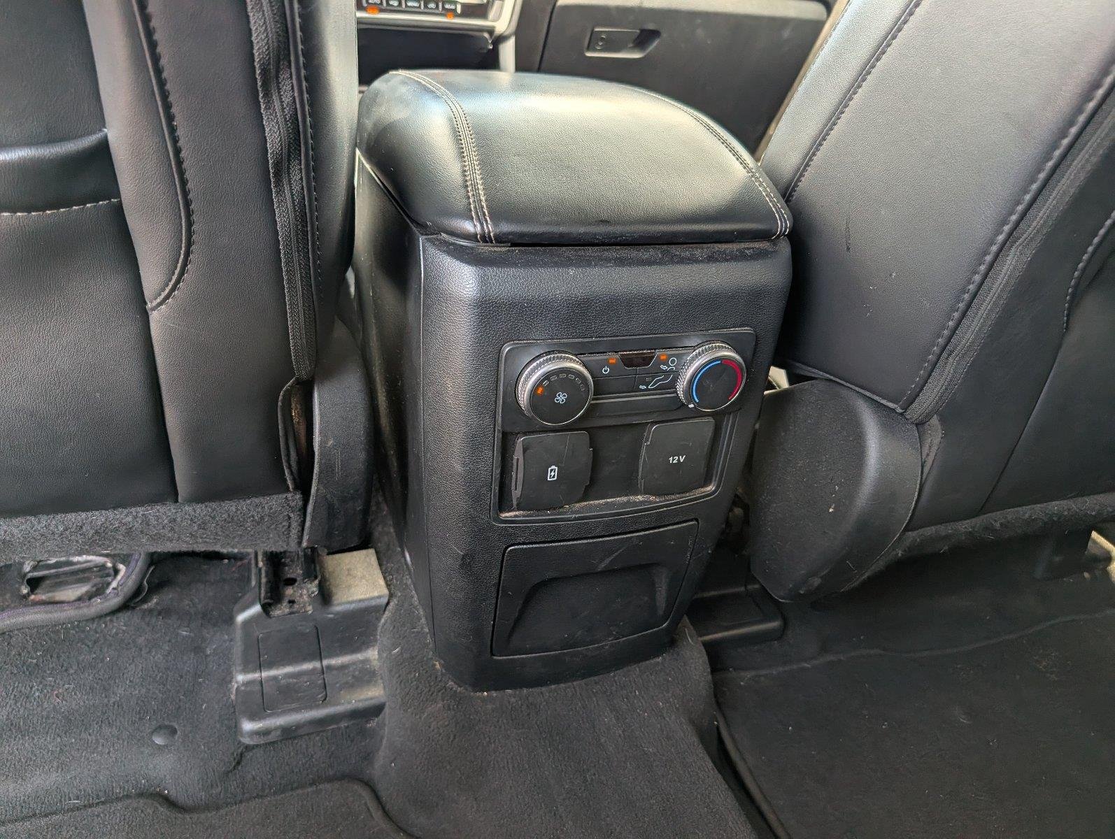 Used 2022 Agate Black Ford XLT image 30