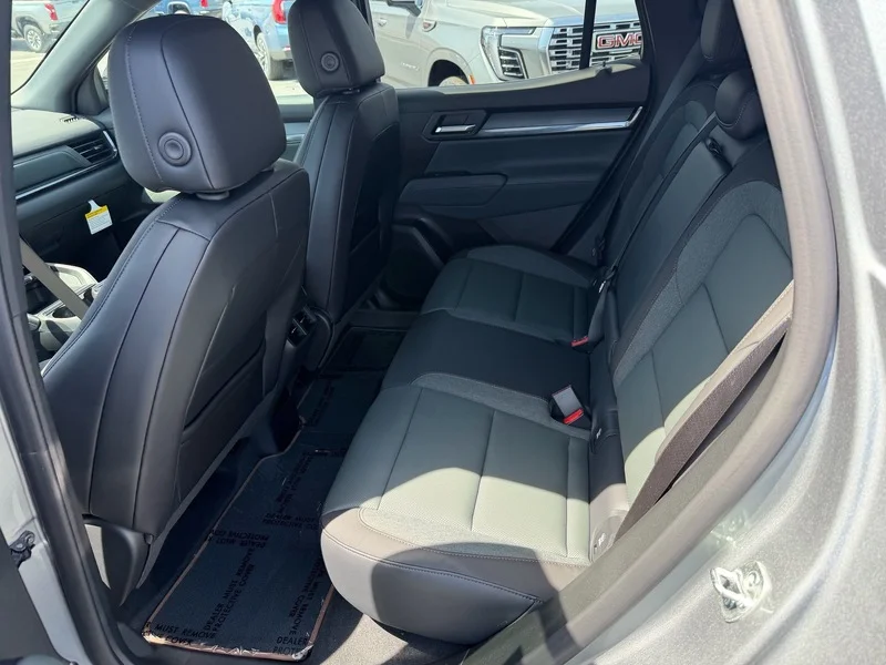 New 2026 Sterling Metallic GMC AT4 image 18