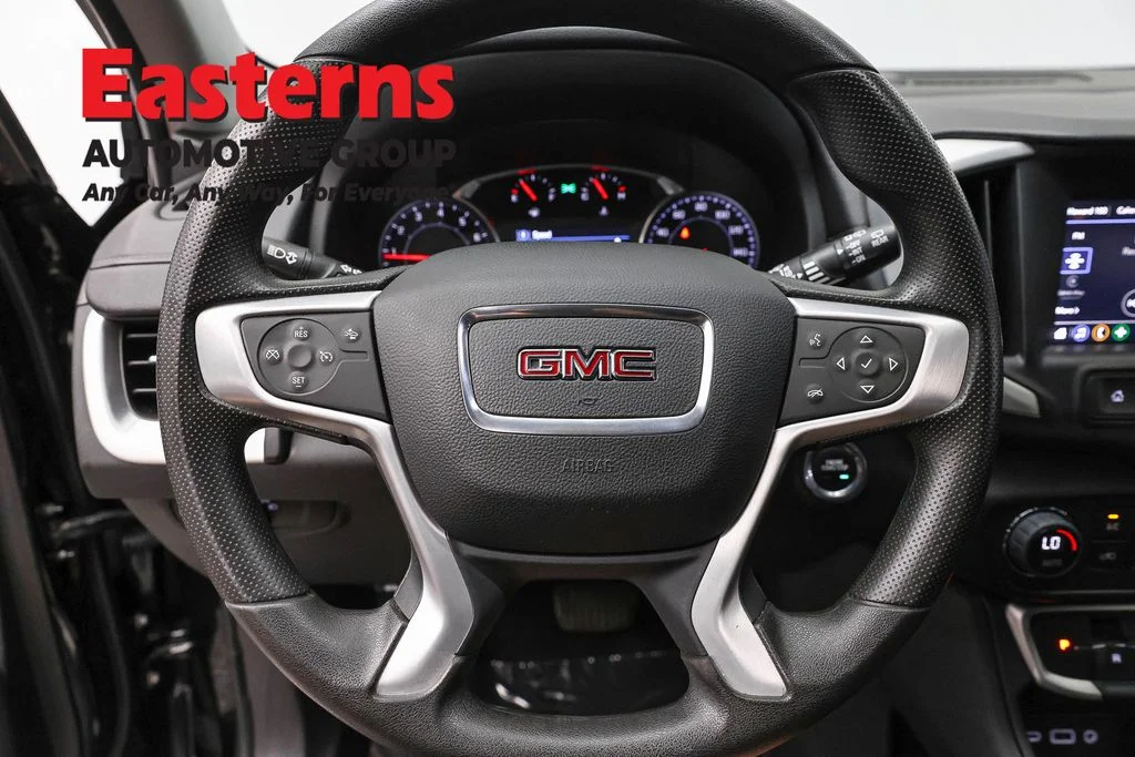 Used 2023 Black GMC SLE image 10