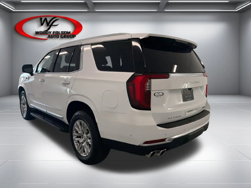 Used 2025 Summit White GMC Denali image 8