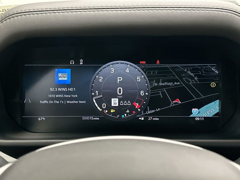 New 2026 Tasman Blue Land Rover X-Dynamic SE image 16