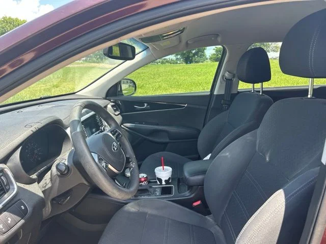 Used 2020 Purple Kia LX image 12
