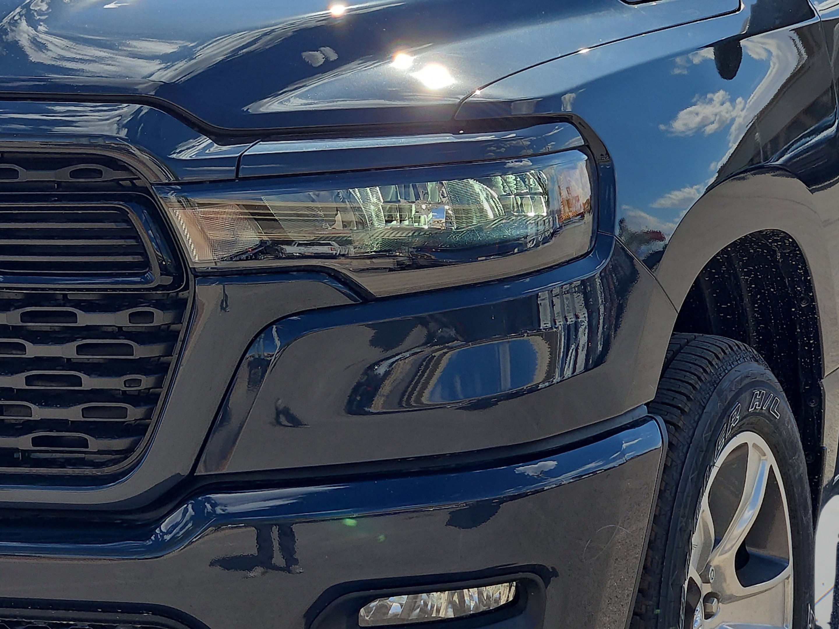 New 2026 Forged Blue Metallic Exterior Paint RAM Express image 28