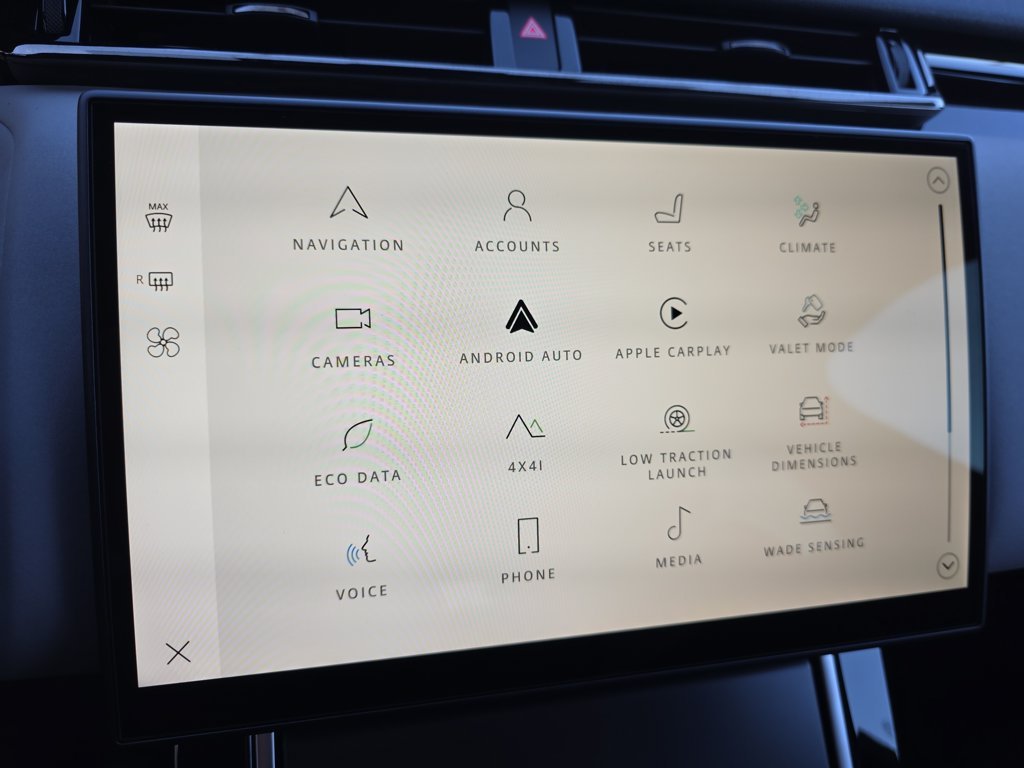 New 2026 Arroios Grey Land Rover S image 16