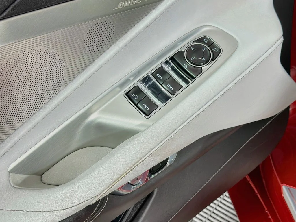 Used 2022 Red Chevrolet Stingray image 18