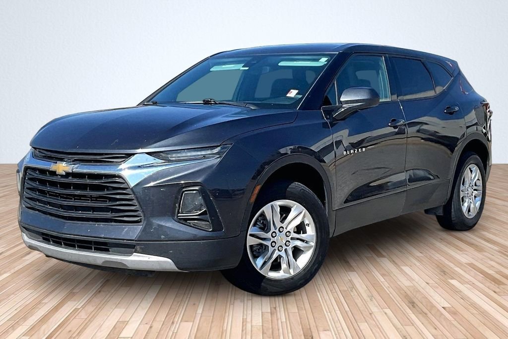 Used 2022 Gray Chevrolet LT image 1