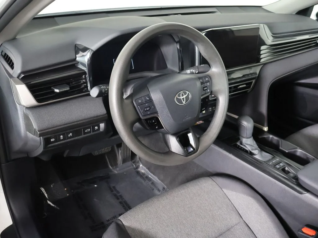 Used 2025 White Toyota LE image 24