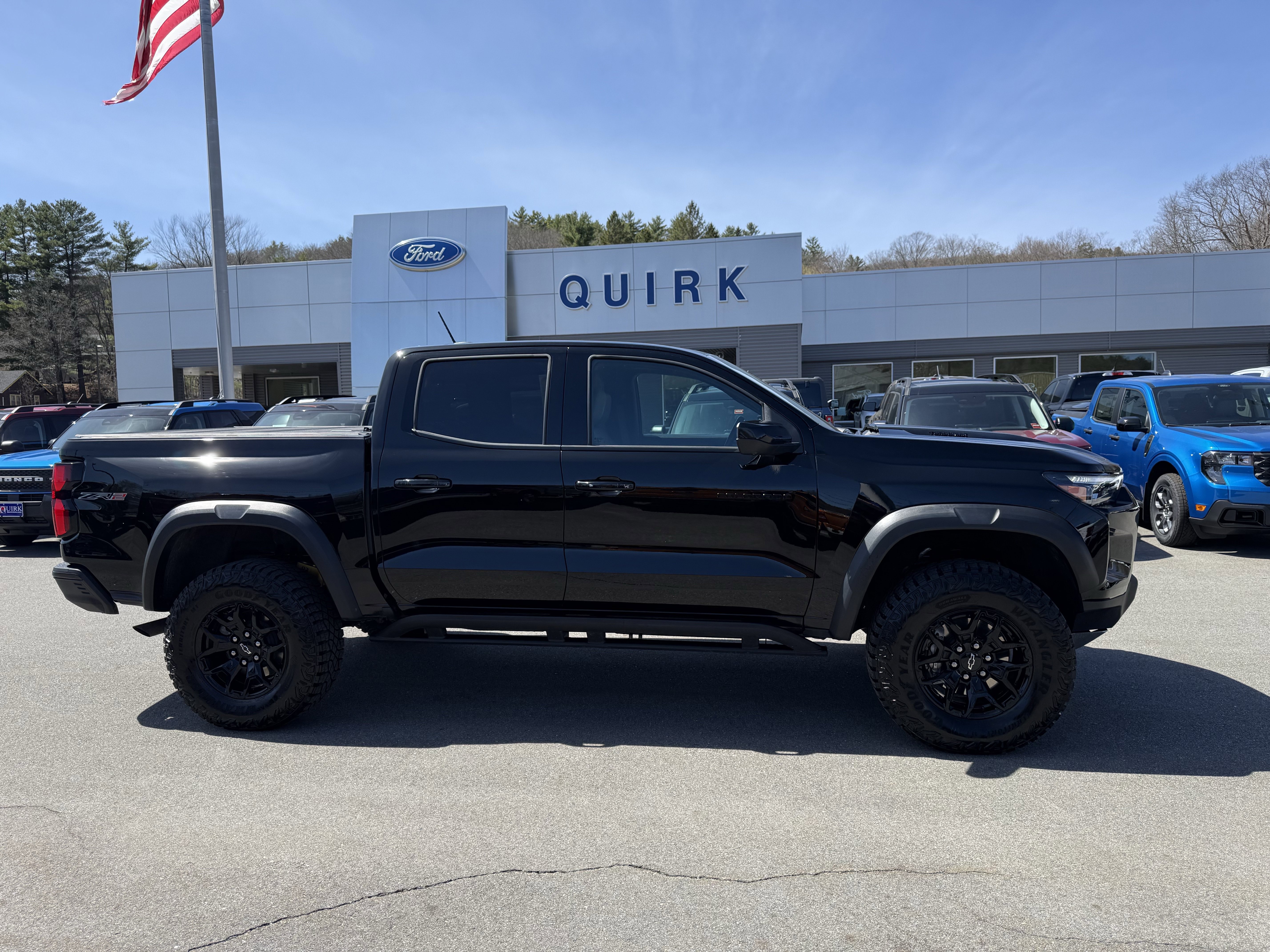 Used 2025 Black Chevrolet 4WD ZR2 image 2