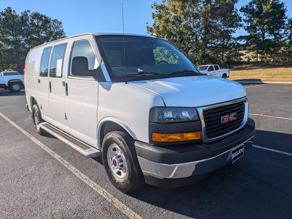 2025 GMC Savana Cargo Work Van