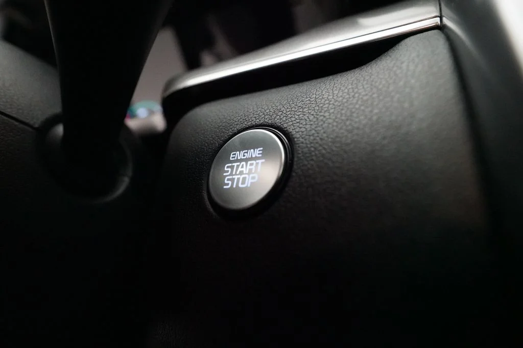 Used 2023 White Kia EX image 32