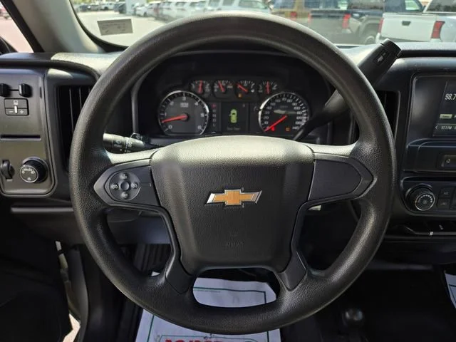 Used 2019 SILVER ICE METALLIC Chevrolet Work Truck image 31