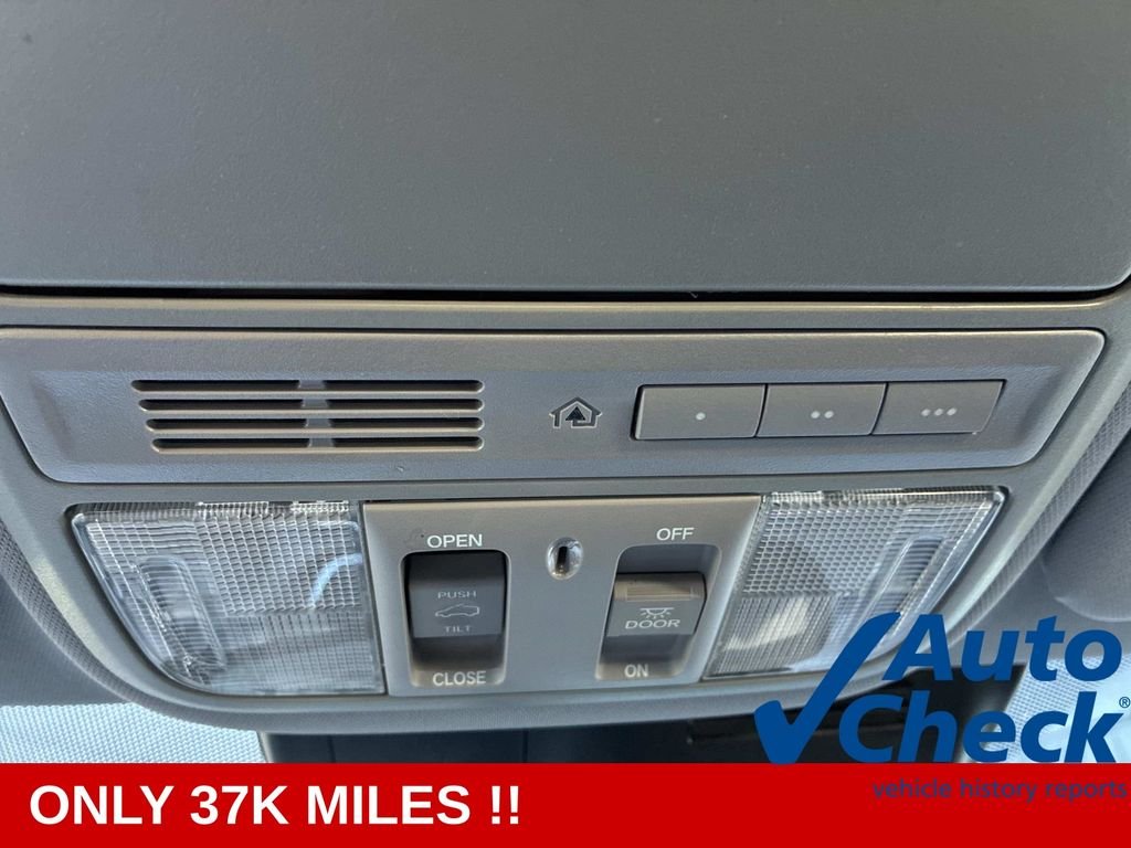 Used 2018 Black Honda EX-L image 40