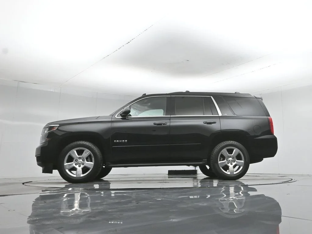 Used 2016 Black Chevrolet LS image 7