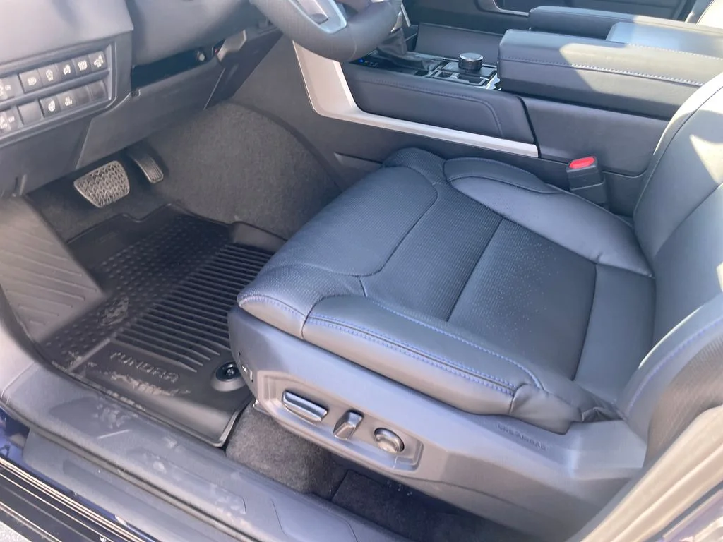 2026 Toyota Tundra Platinum - Photo 19