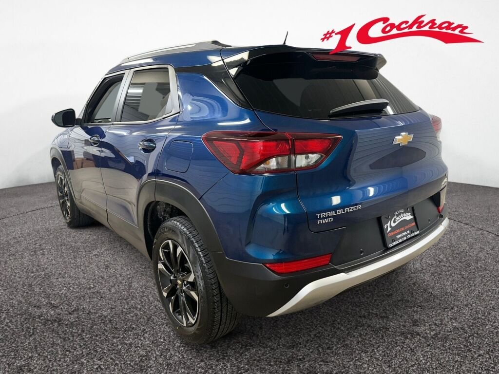 Used 2021 PACIFIC BLUE METALLIC Chevrolet LT image 20