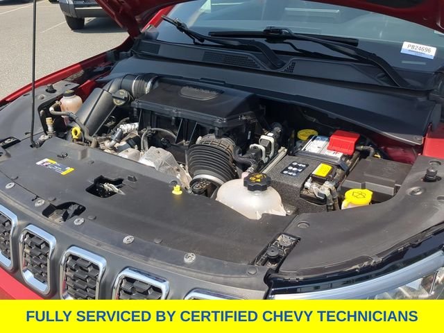 Used 2024 Red Jeep Latitude image 47