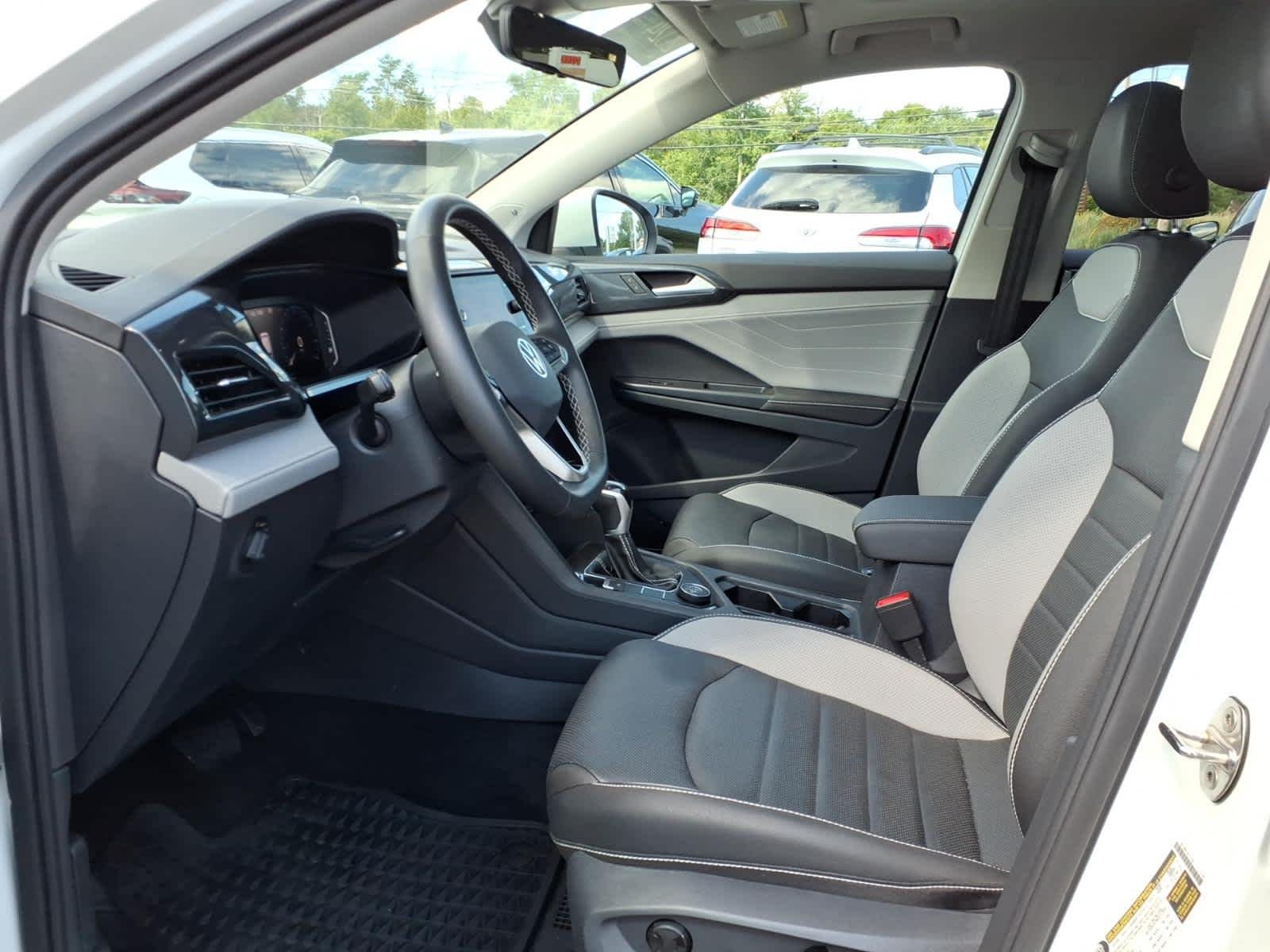 Certified Used 2024 Pure White Volkswagen SEL image 11