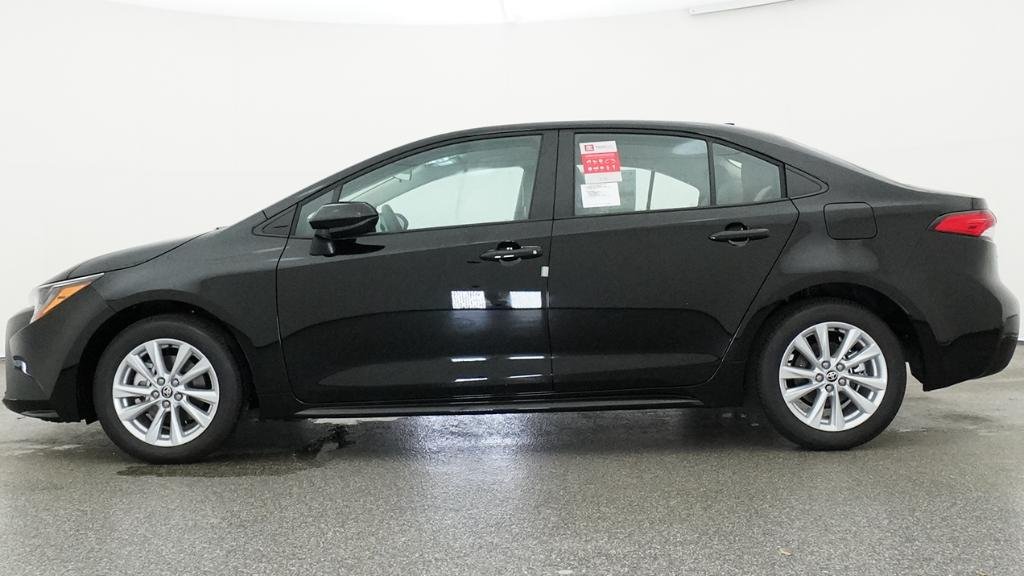 New 2026 Midnight Black Metallic Toyota LE image 38