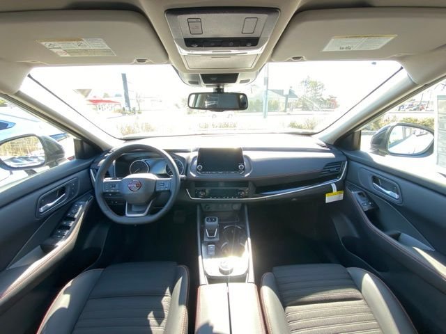 New 2026 White Pearl Nissan Rock Creek image 8