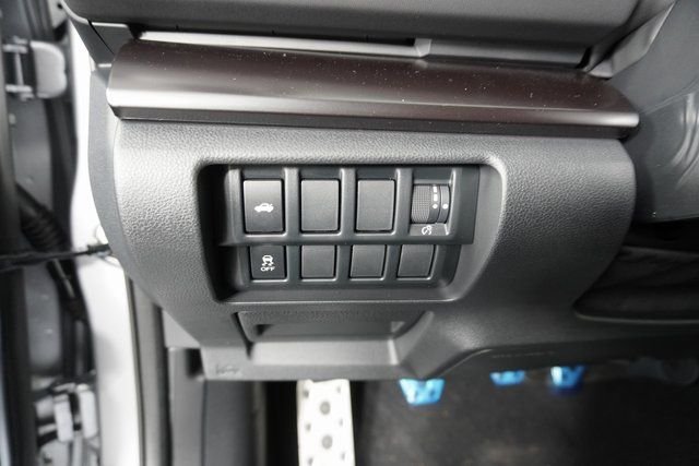 2025 Subaru WRX tS - Photo 13