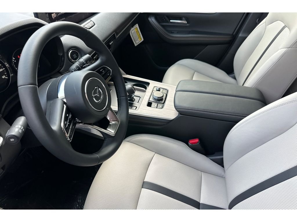 New 2026 Platinum Quartz Metallic Mazda 3.3 Turbo Preferred AWD image 9