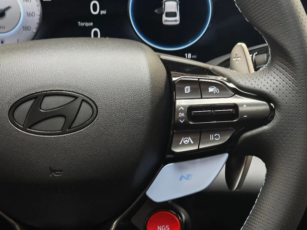 New 2026 Abyss Black Hyundai Base image 19