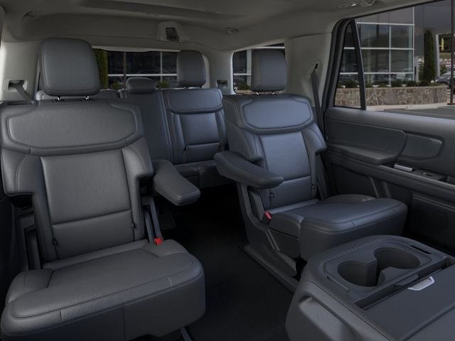 New 2026 Star White Metallic Tri-Coat Ford Active image 11