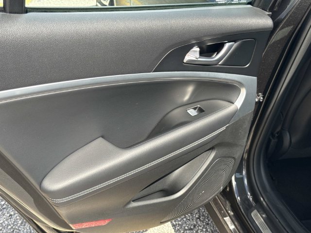 2026 GENESIS G70 Standard - Photo 12