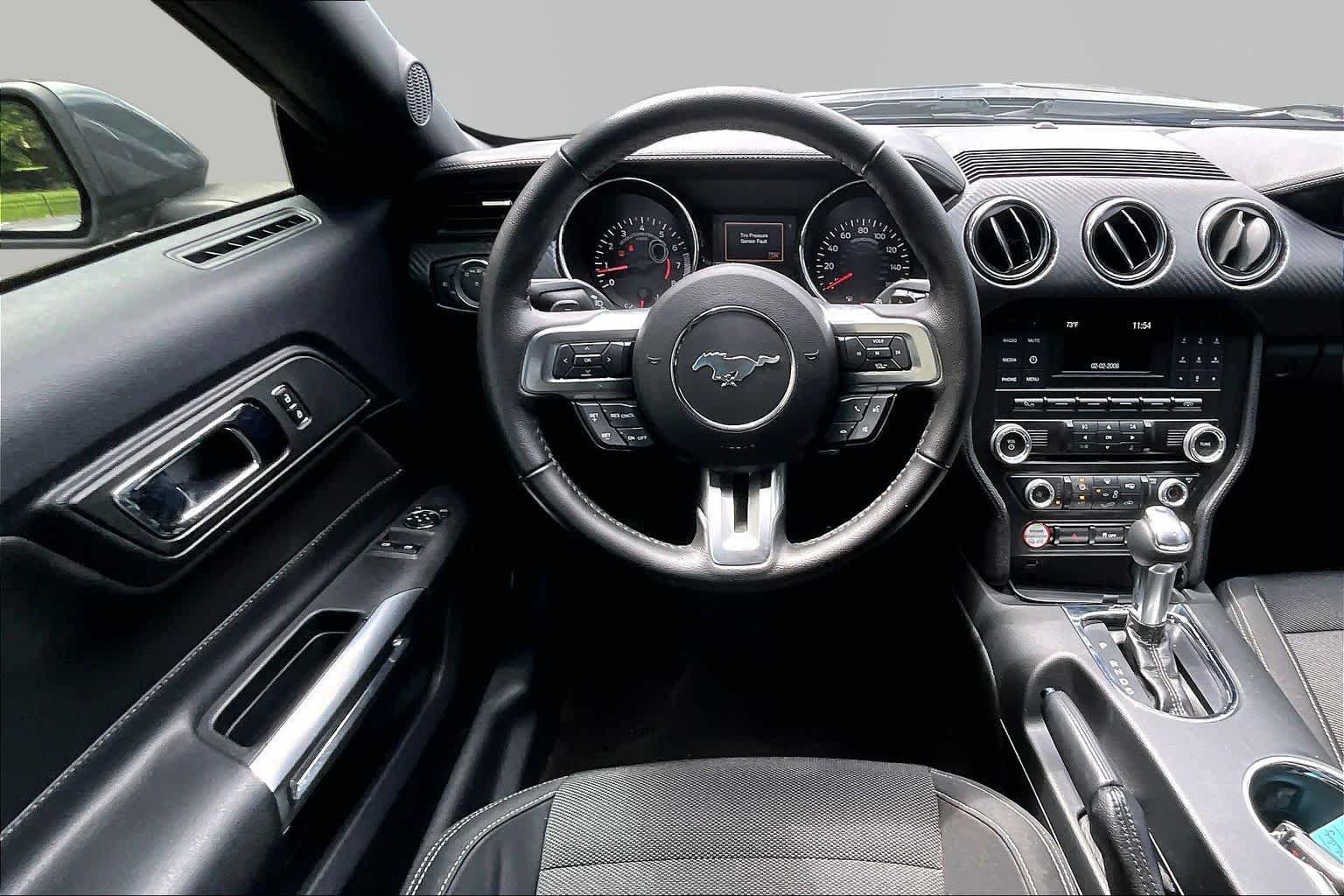 Used 2015 Magnetic Ford V6 image 6