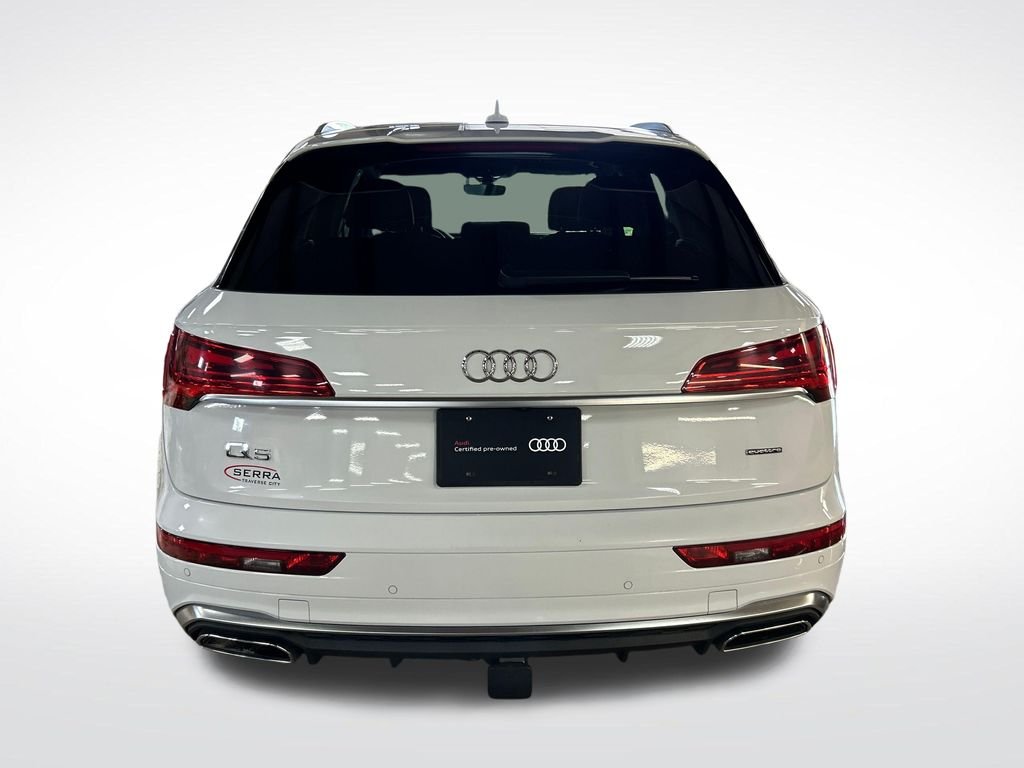 Used 2023 White Audi 45 S line Premium image 4