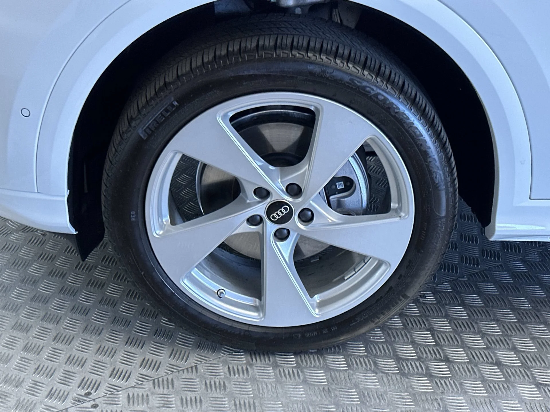 2025 Audi Q5 Premium Plus - Photo 26