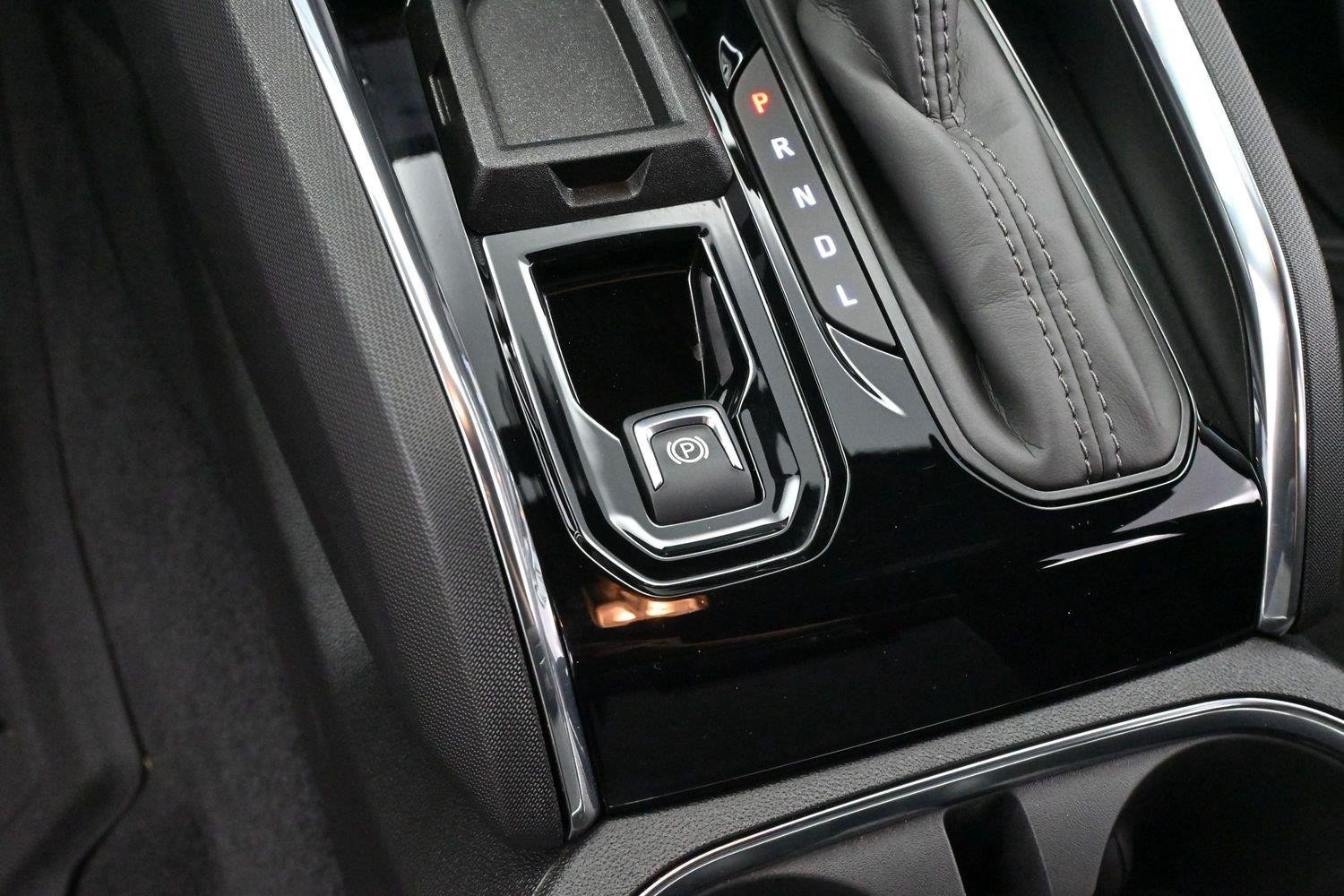 Used 2025 Onyx Black GMC Elevation image 20