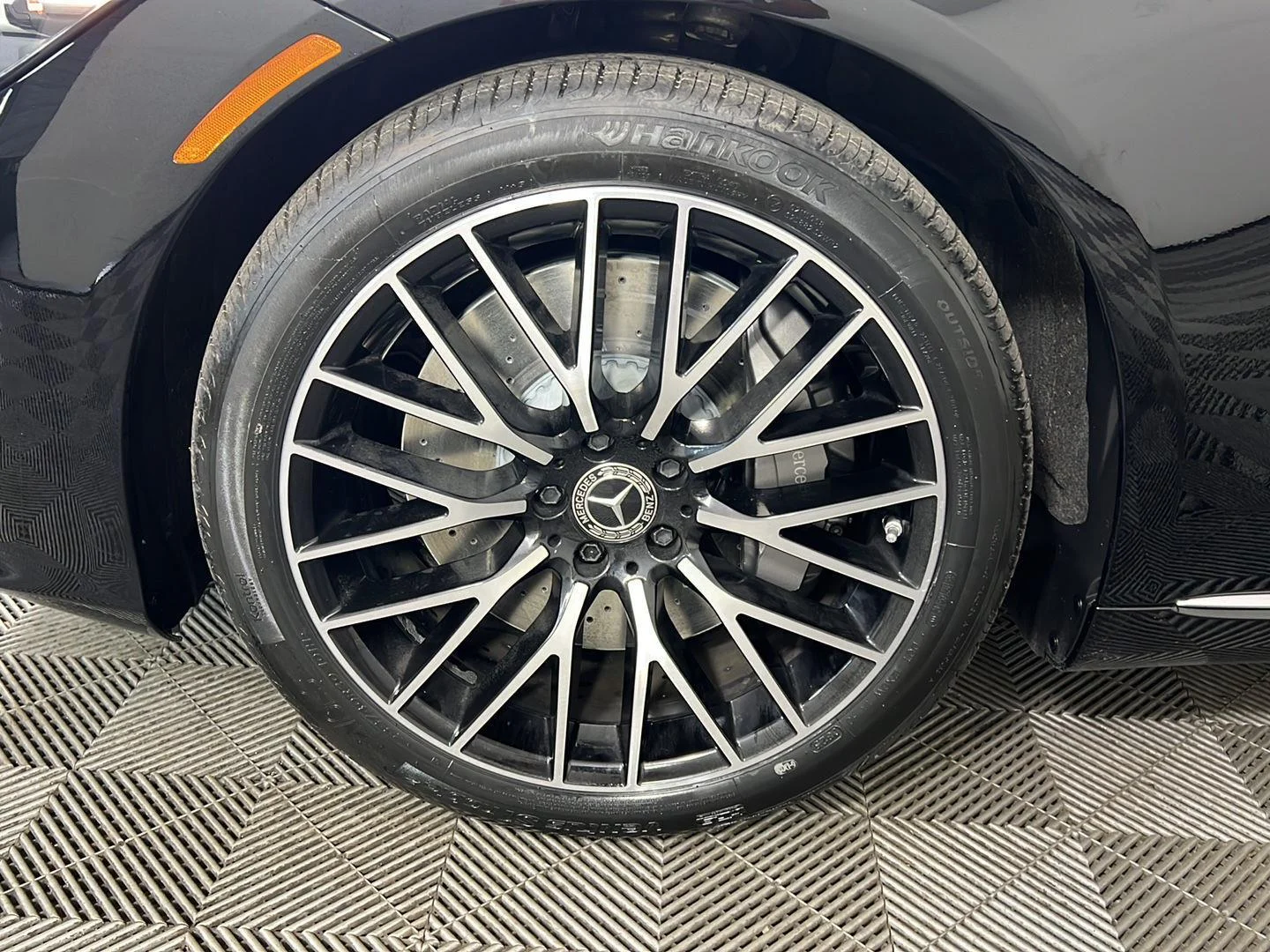 Used 2021 Black Mercedes-Benz S 580 image 14