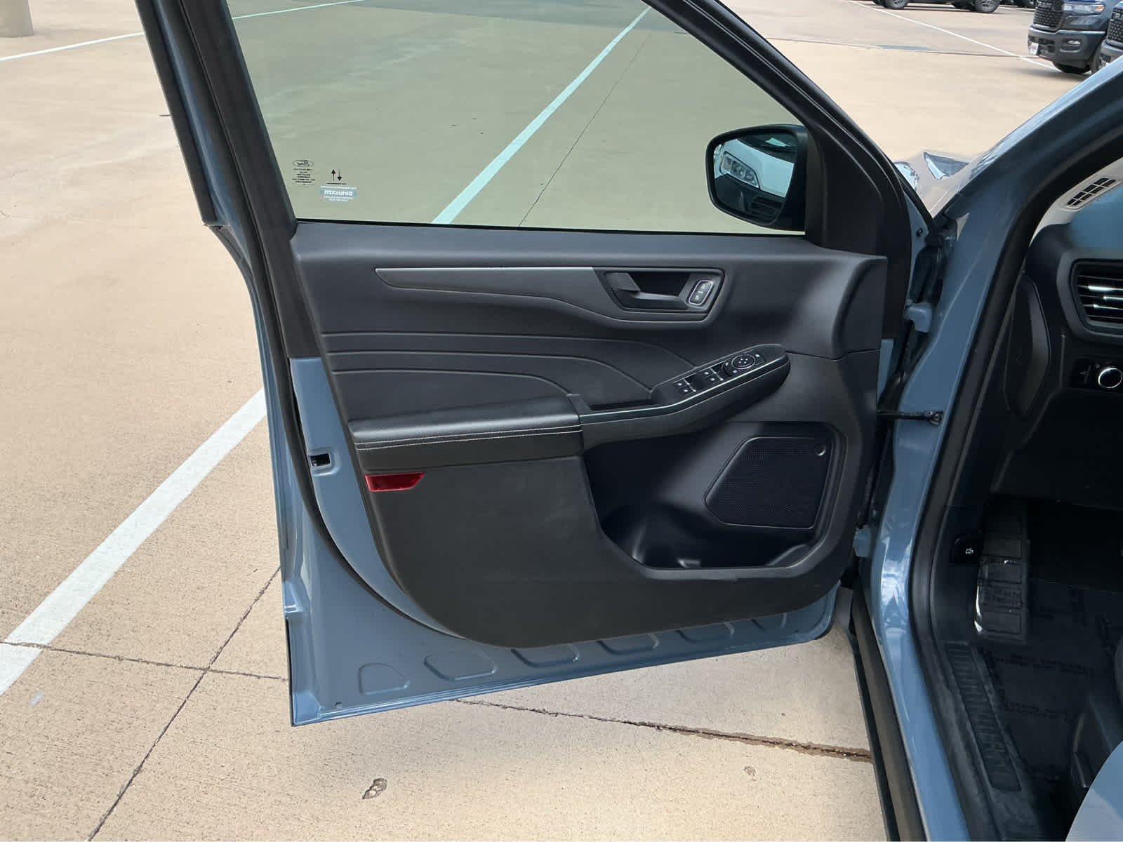 Used 2024 Vapor Blue Metallic Ford Active image 13